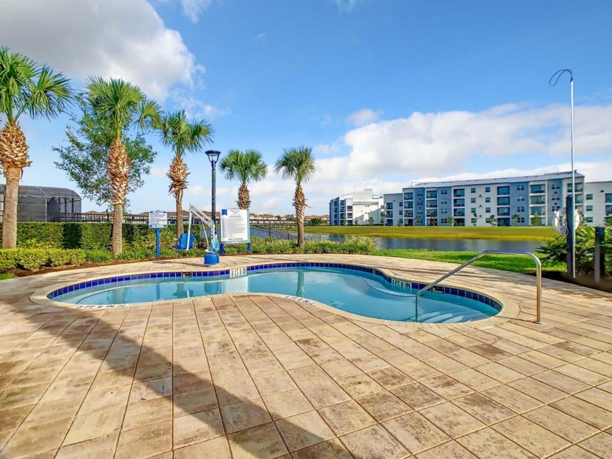 Gorgeous 2Br Lakeview Condo With Waterpark Киссимми Экстерьер фото