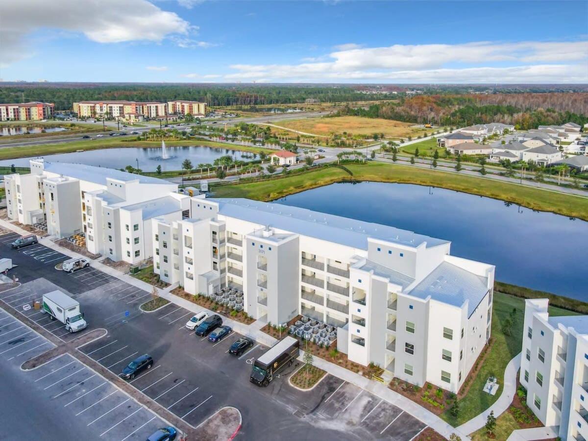 Gorgeous 2Br Lakeview Condo With Waterpark Киссимми Экстерьер фото