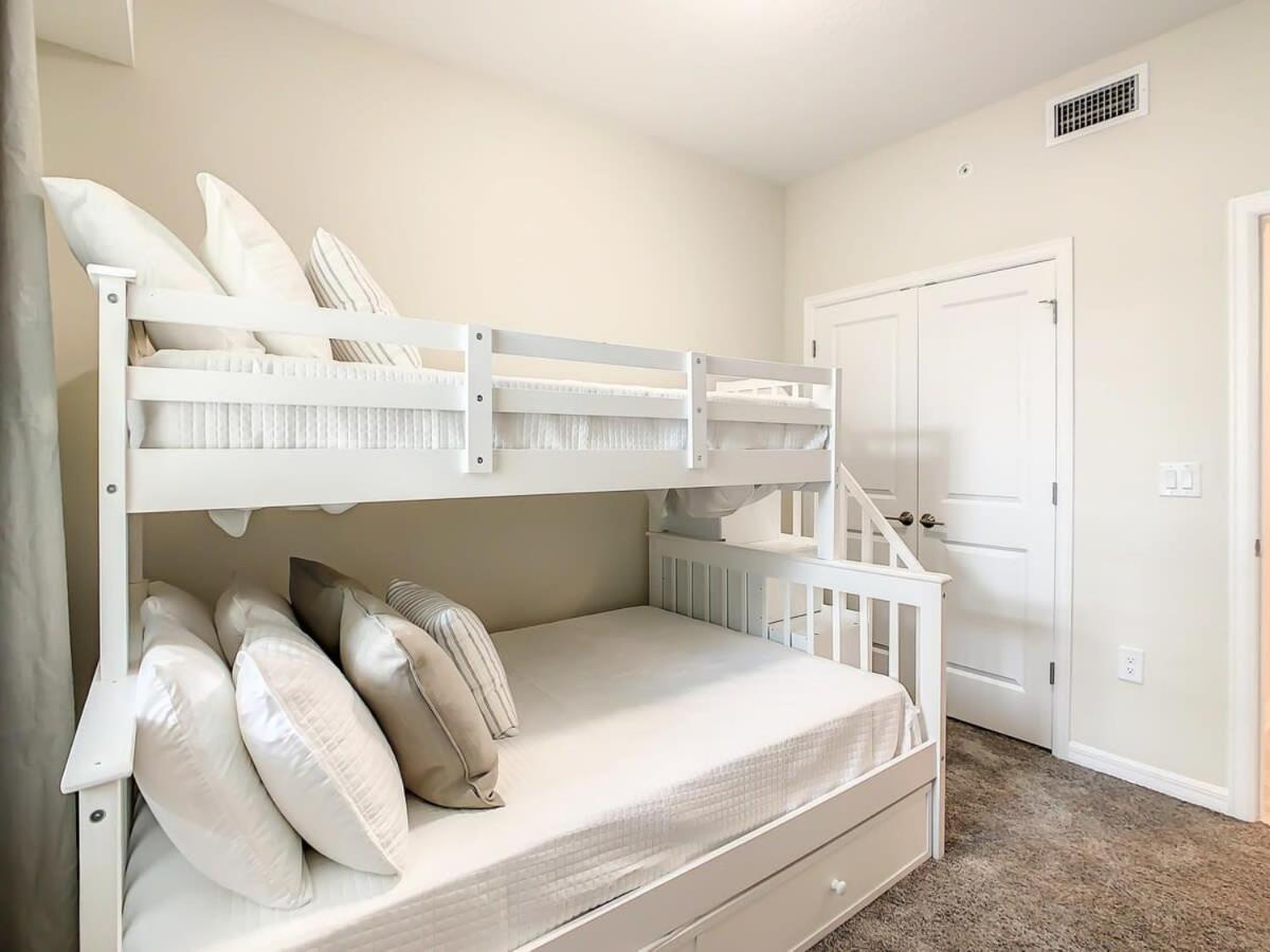 Gorgeous 2Br Lakeview Condo With Waterpark Киссимми Экстерьер фото