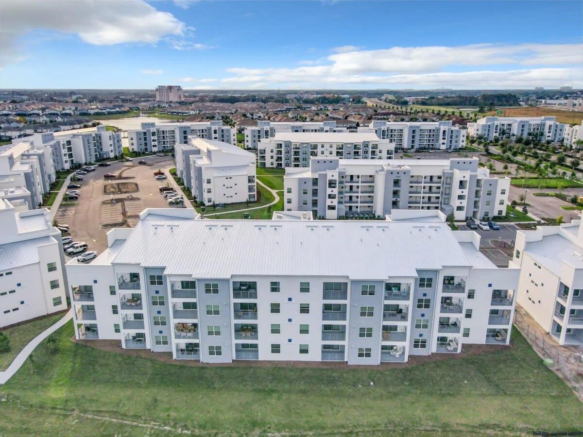 Gorgeous 2Br Lakeview Condo With Waterpark Киссимми Экстерьер фото
